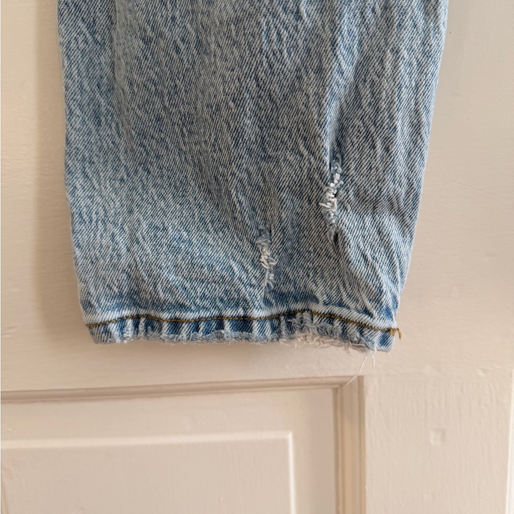 Abercrombie 90’s Straight Ultra High Rise Jeans - Picture 6 of 8